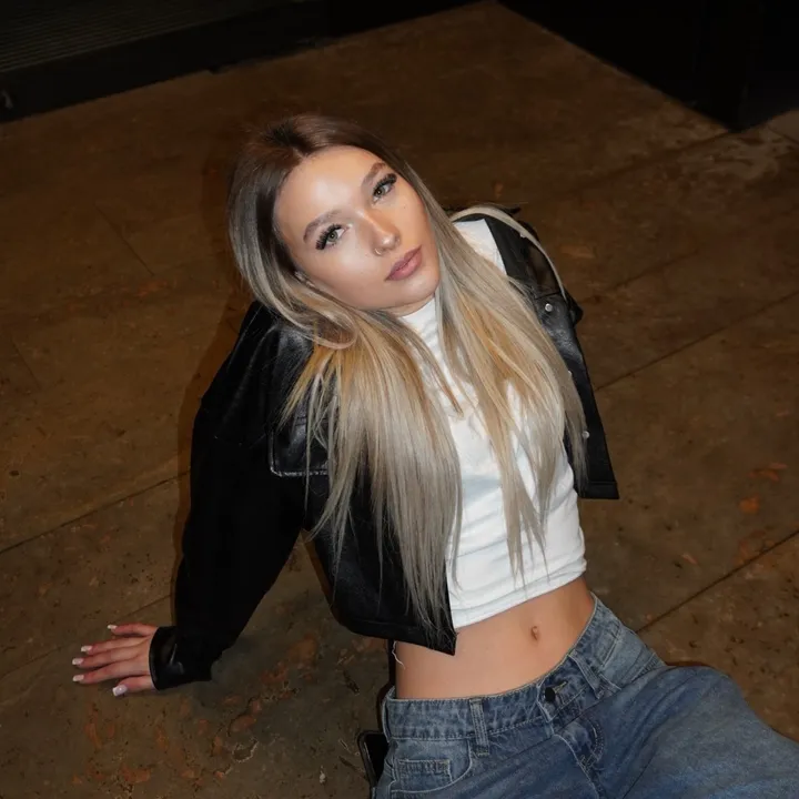 sannyxaurelia