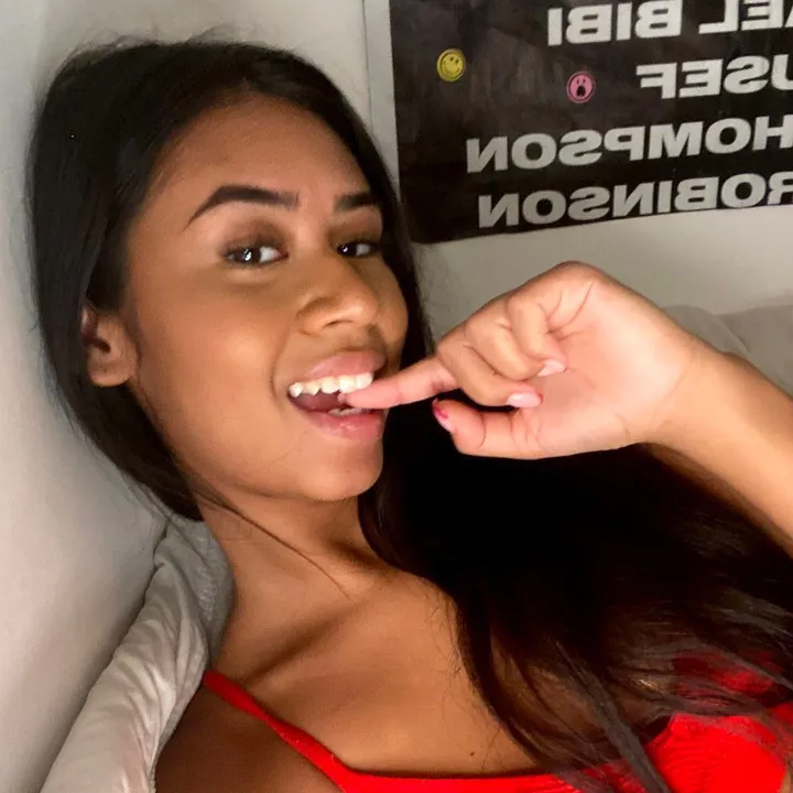 honeeeykarinaaax
