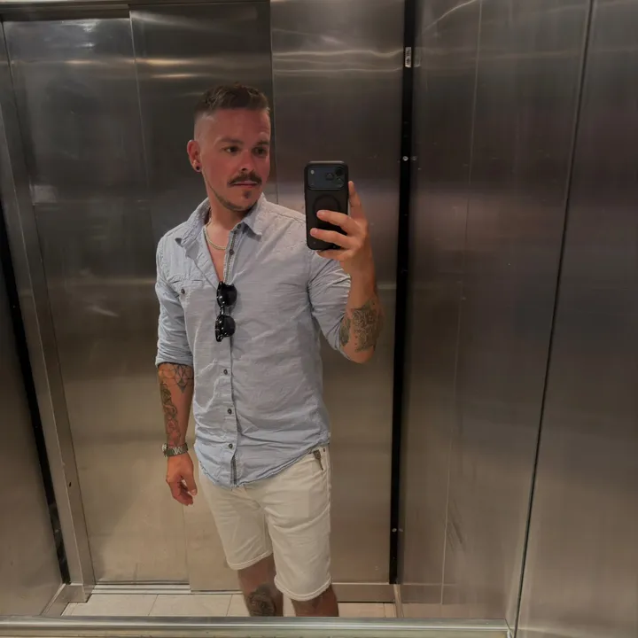 @kev_ink93