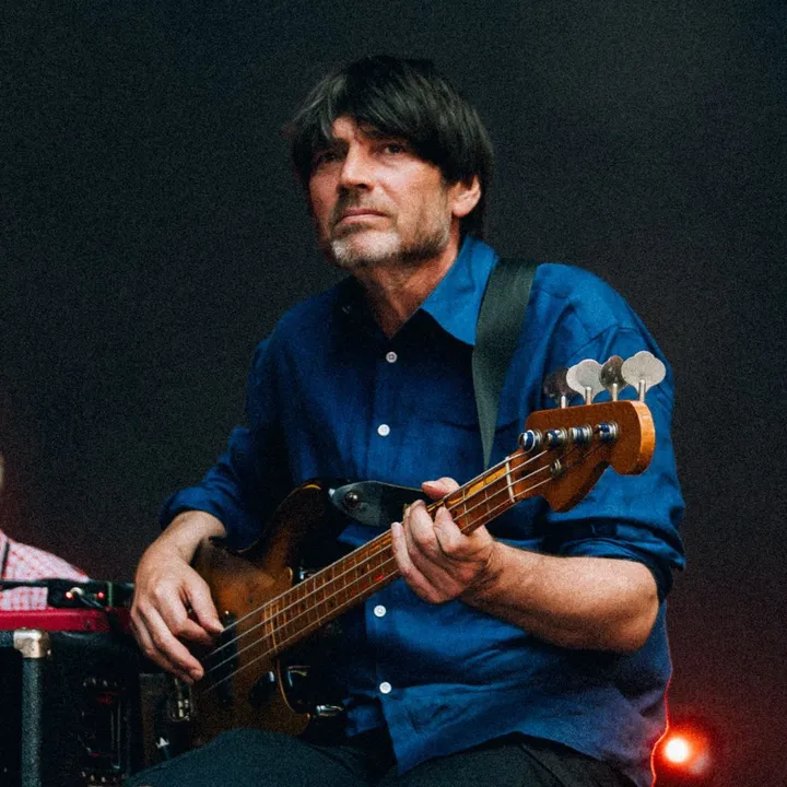 @alexjames_hq