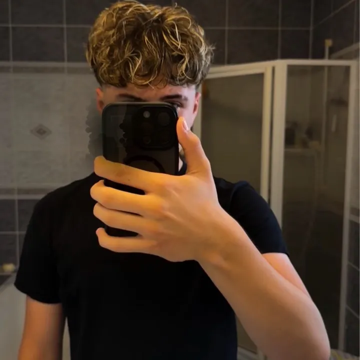 @a.cologn3ee