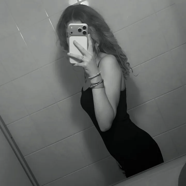 @offical_leni