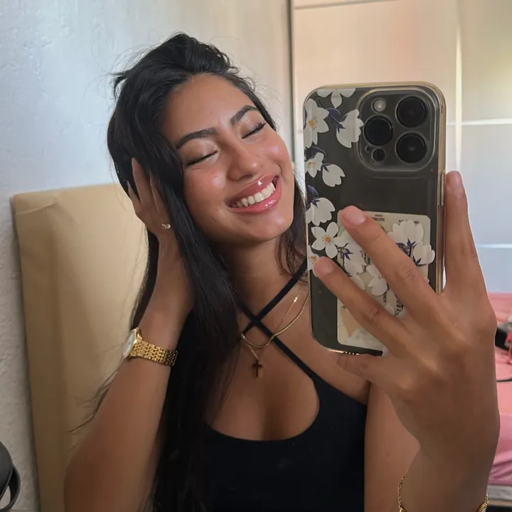 @ana_ferdzz