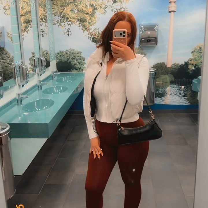 @emely14043