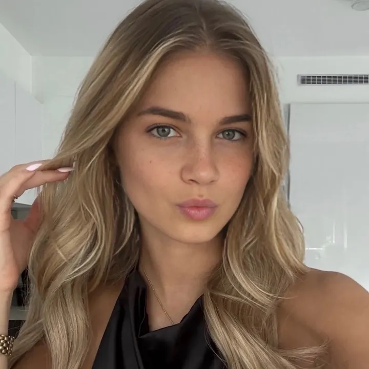 @johanna.cldy