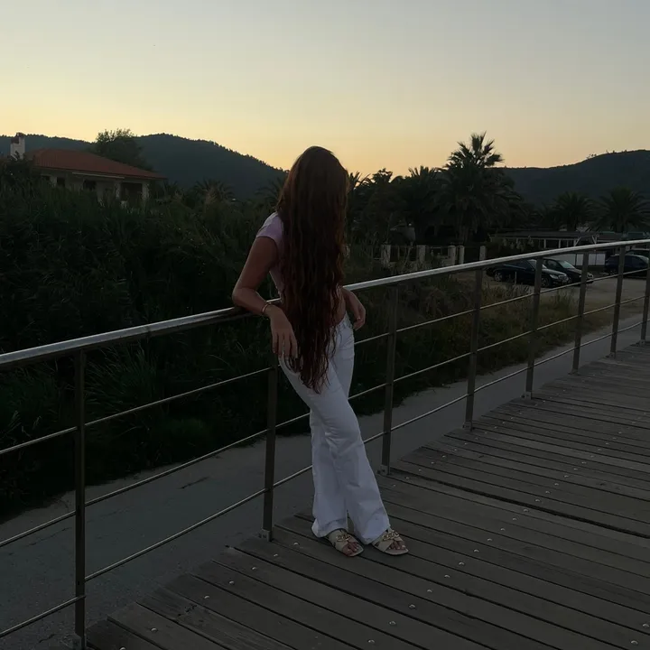 @ivydorotheabaira