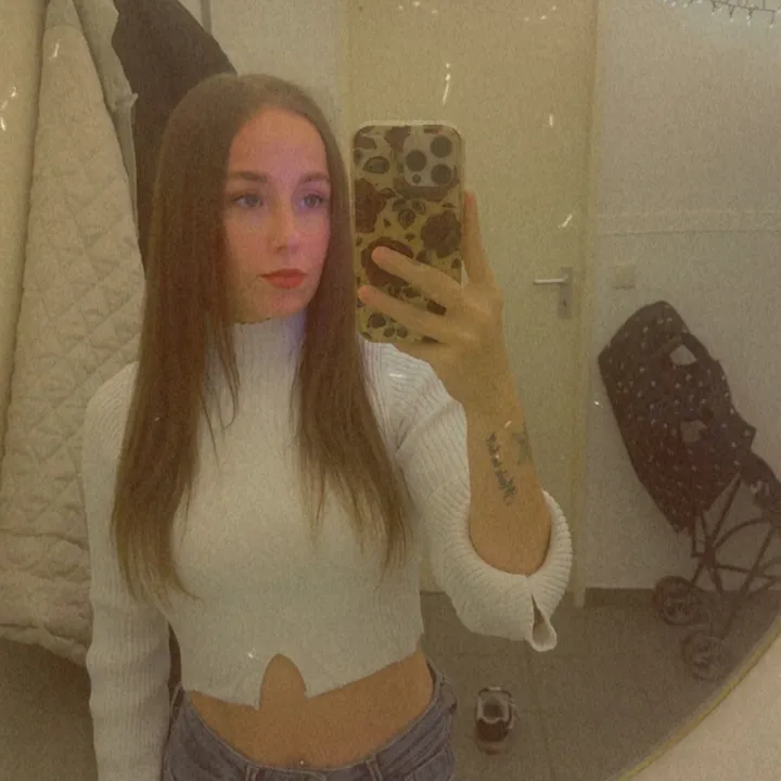 lina_xofficial