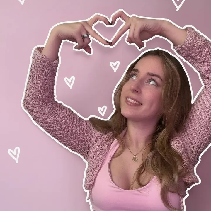 @zarahtwitch