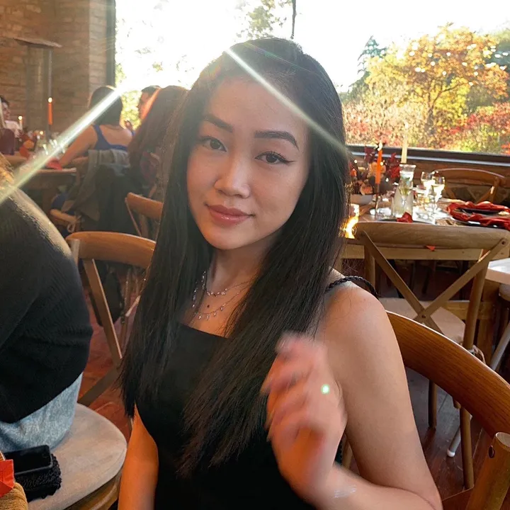 @annaluongg