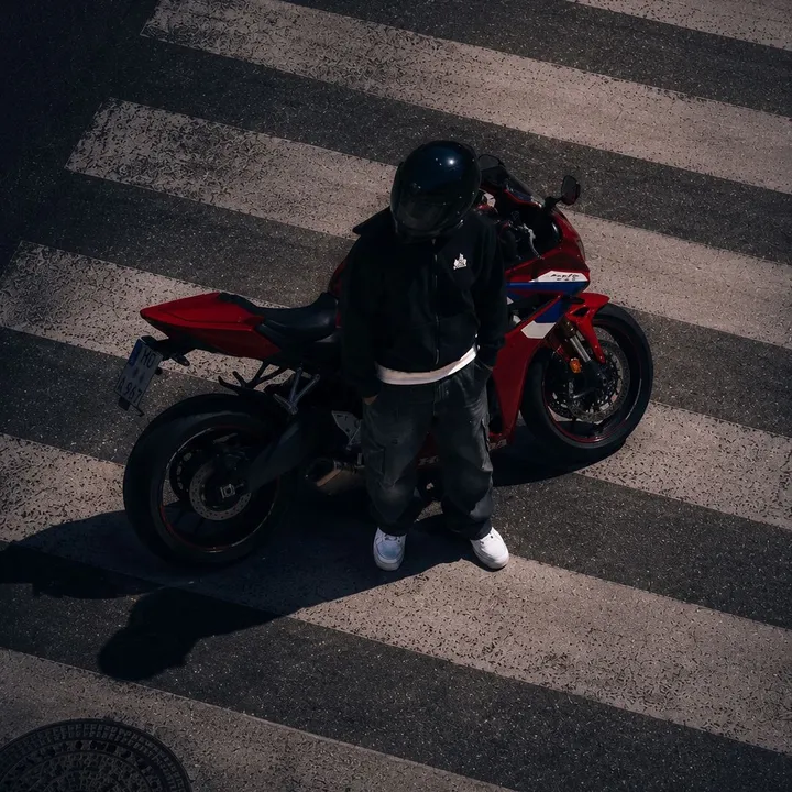 @axcbr650