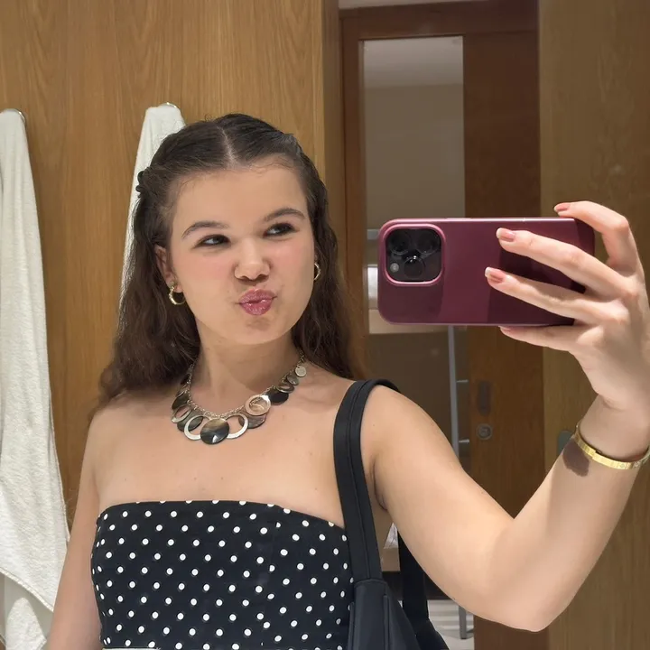 @helena.star17