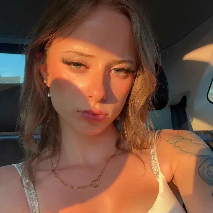 zoe31076