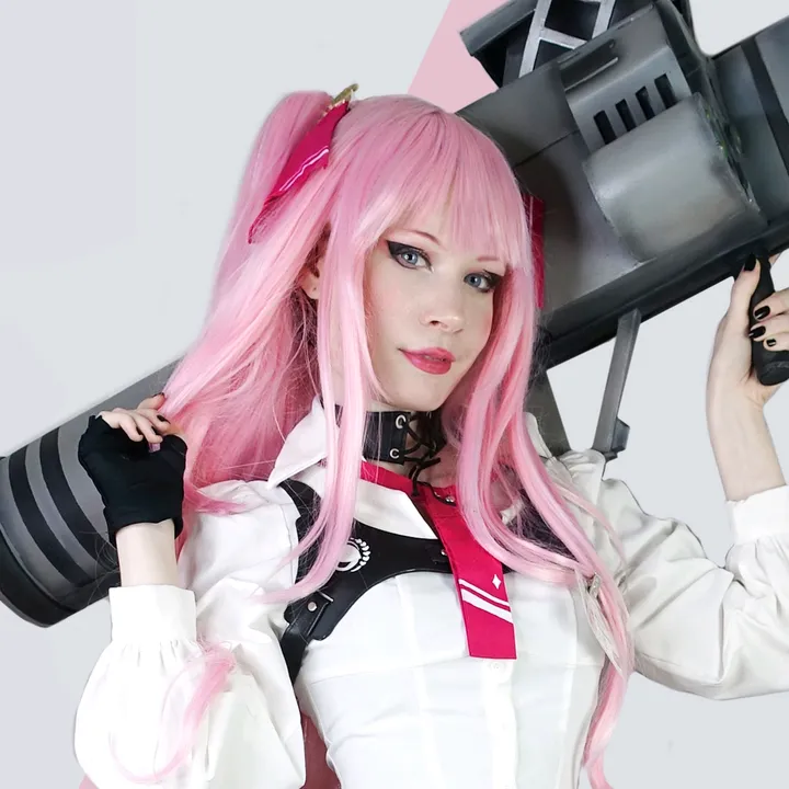 @elyna_cosplay