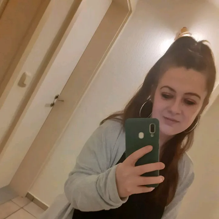 rebecca_ac.2