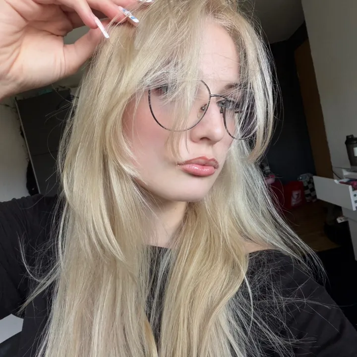 @yvonne11o5