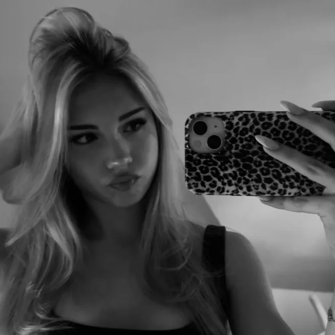 @theresa_.krn
