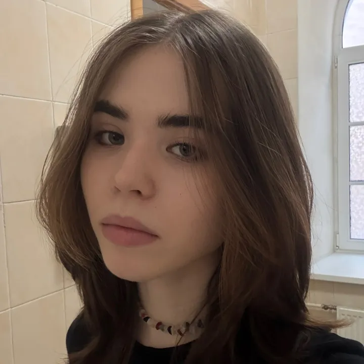 @lola_bones