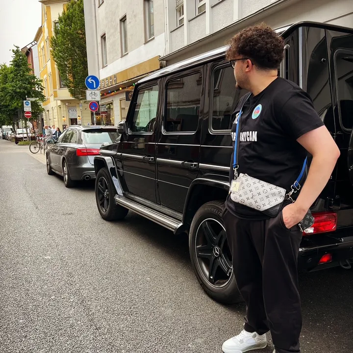 @emin.az18