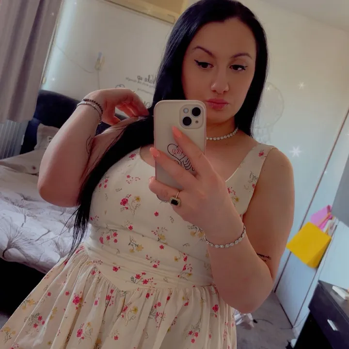 roxanaroxyy52