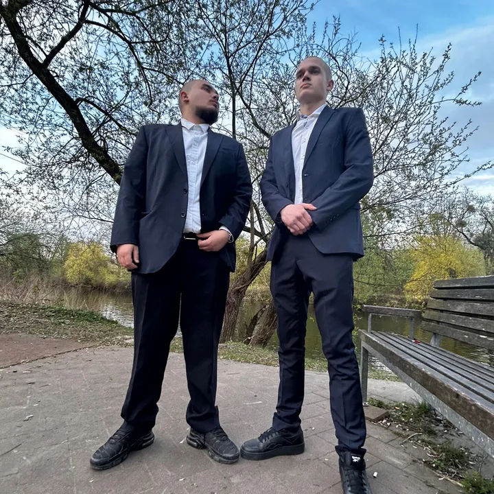 the_bald_groomers