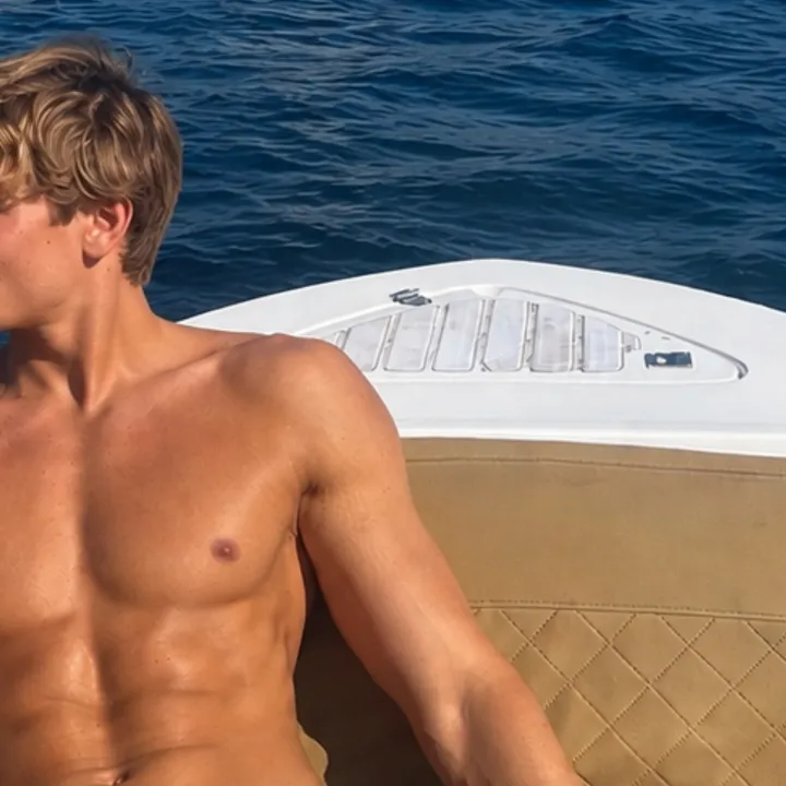 @lucasstrades