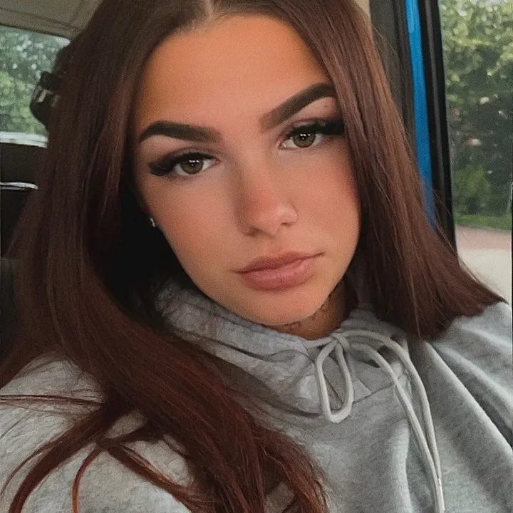 @shellychennn