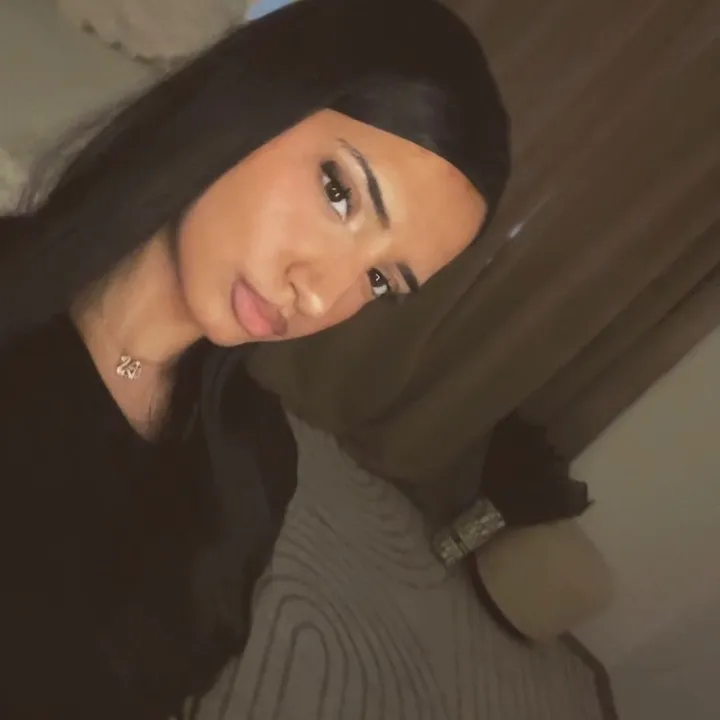 @userr_r0s1