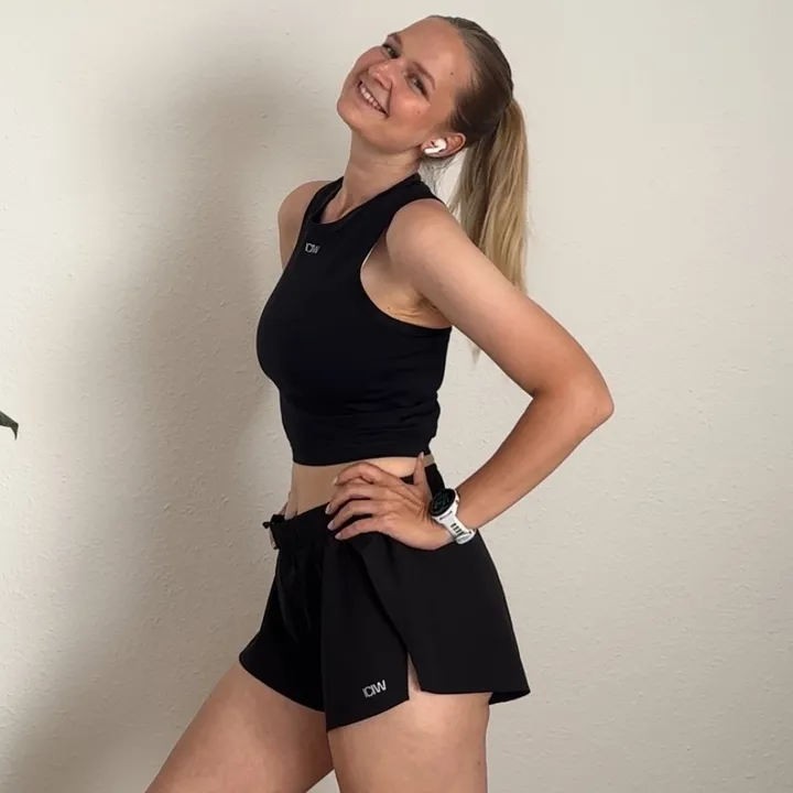 @sportwithelina