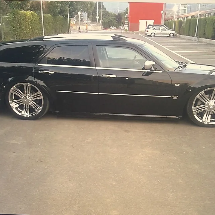 cars.jade2