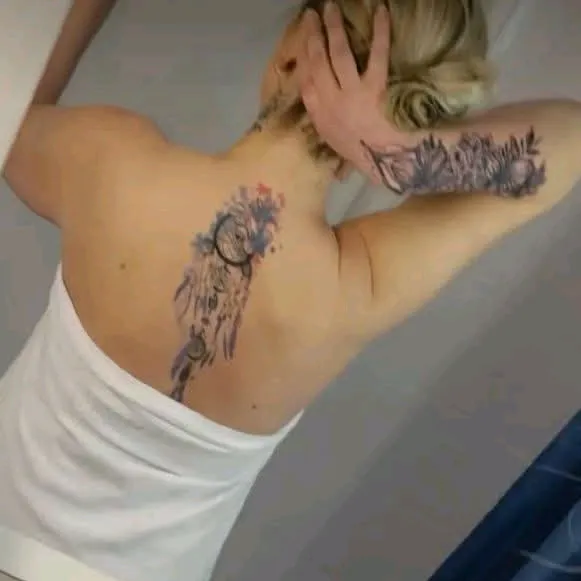 @_delani87