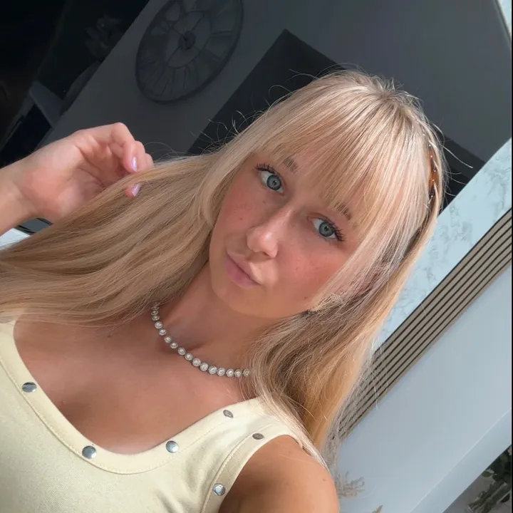 @mollyb21x