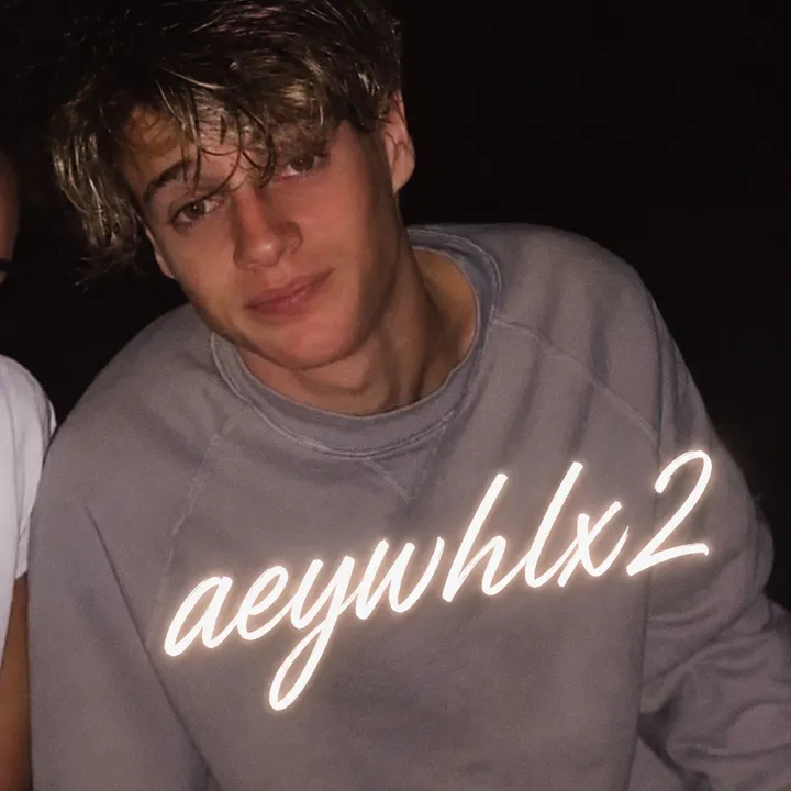 @aeywhlx2