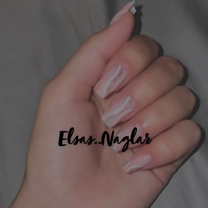 @elsas..naglar