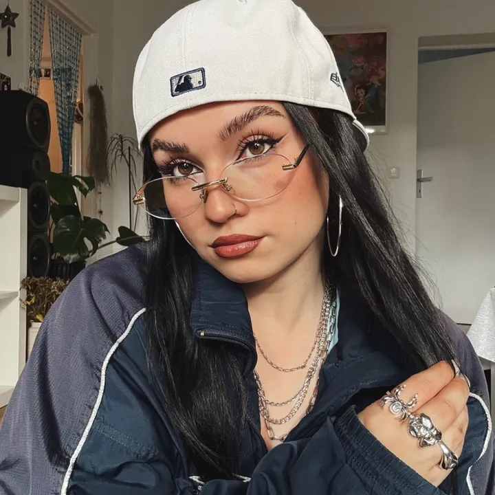 @vivi.hnl