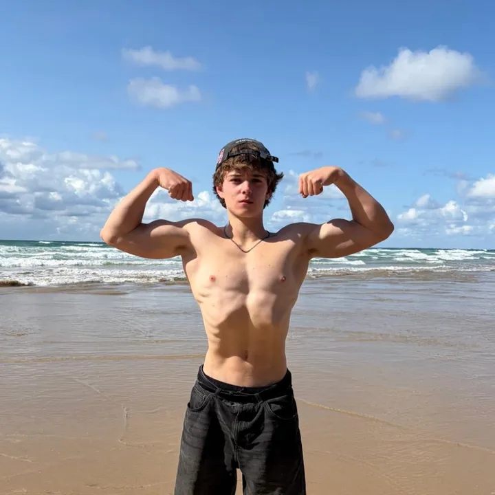 @etienlifts