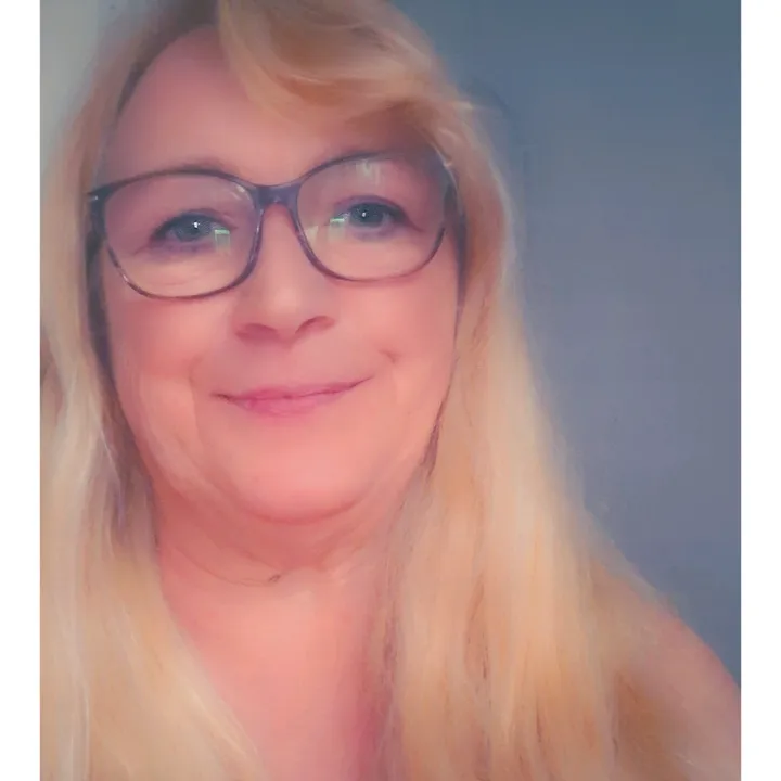 @ellenwarnecke