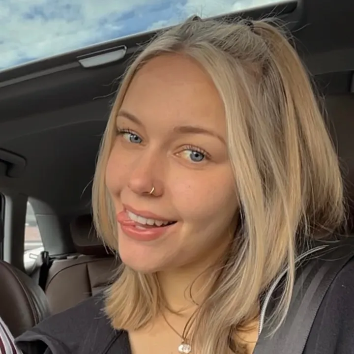 @emma.bussii