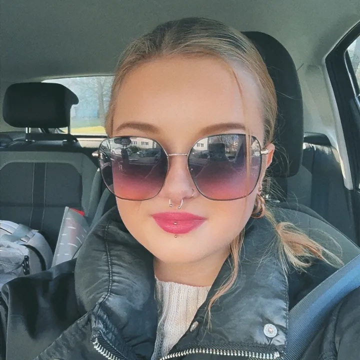 @lettyslive
