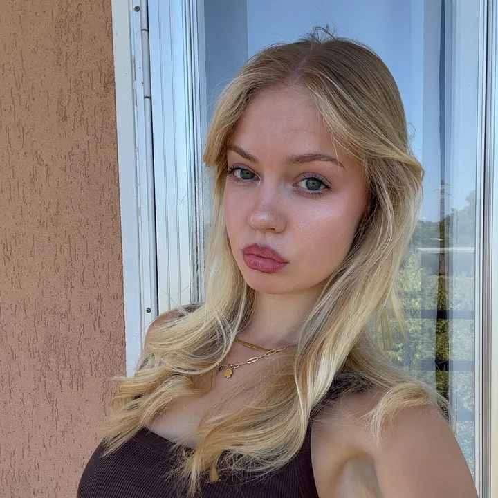 @anastasiia_khavy
