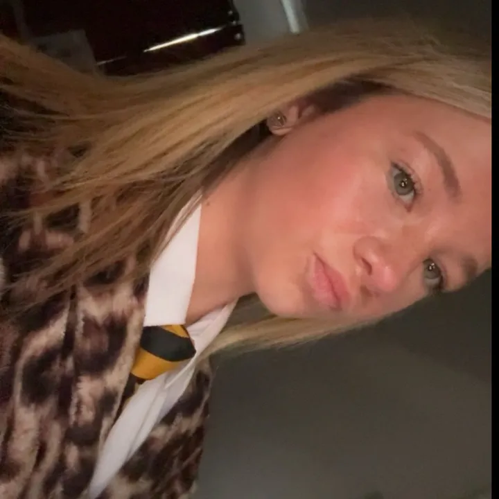 @phoebefowell
