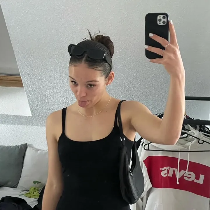 @lucia.__.strk