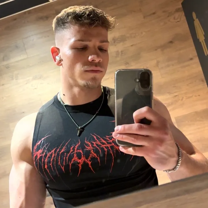 @lars_btc