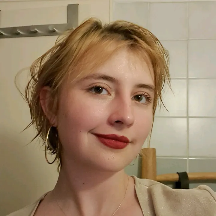@antonia5807