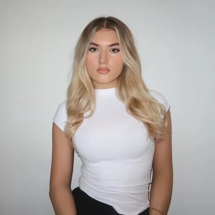 @charlieferariee