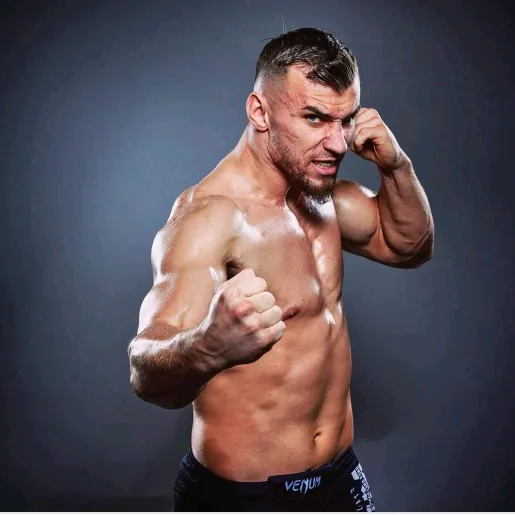 @moments.kickboxing
