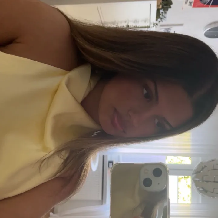 @mel_ina709