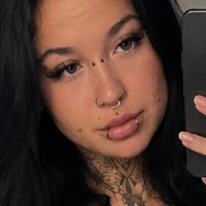 _yvonne_444