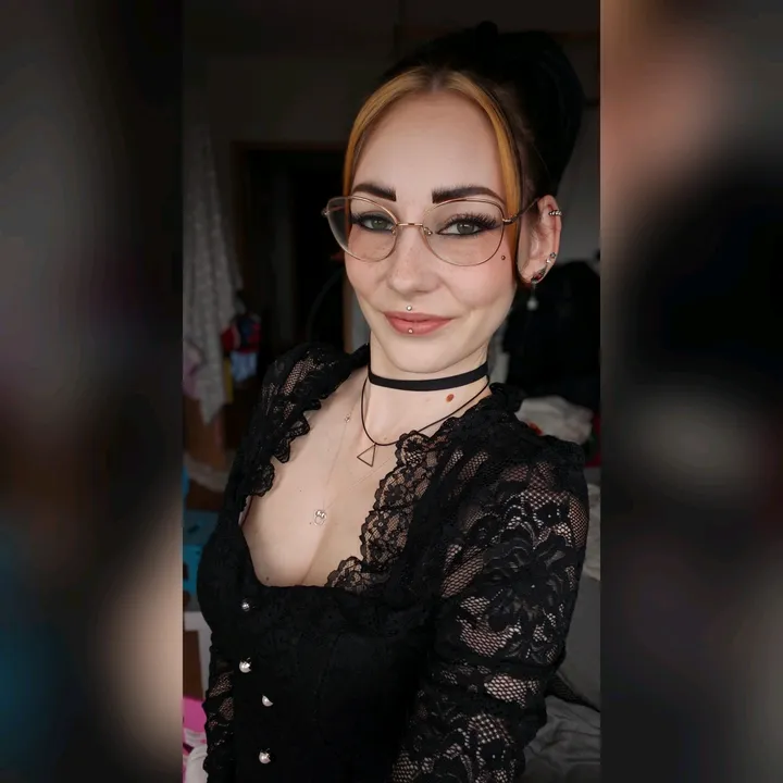 @_jasyy_