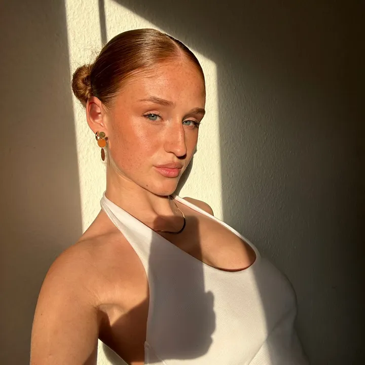 @nelly.ncy