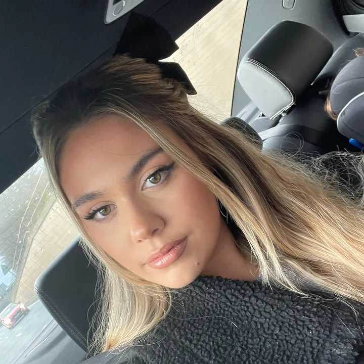 @the.face.card